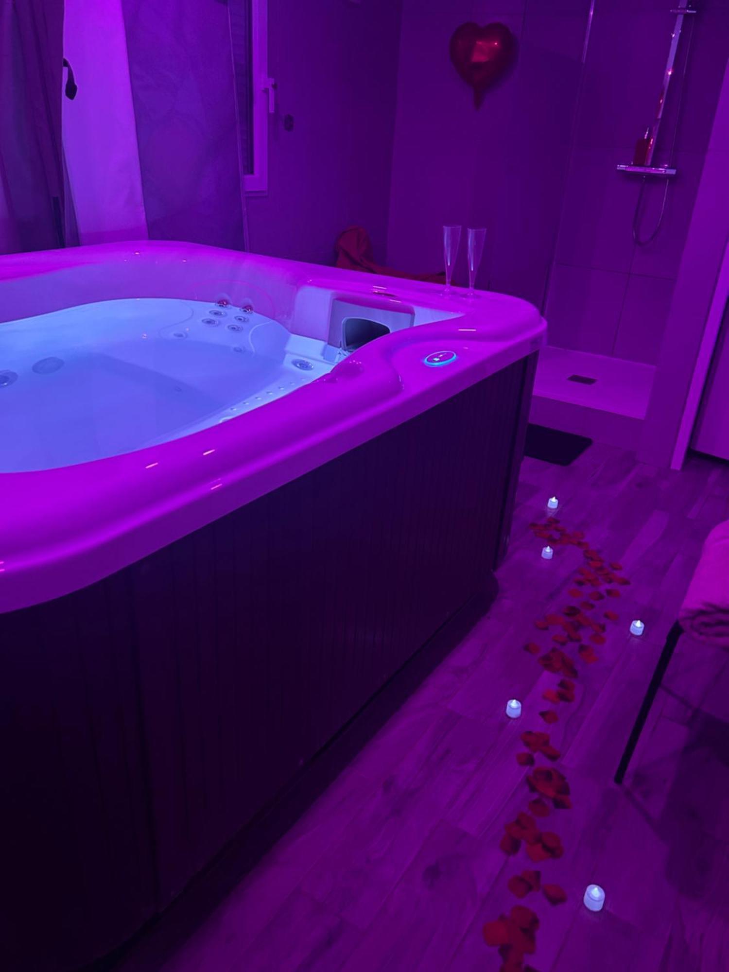 Jacuzzi Prive Arrivee Autonome Villa Conflans-Sainte-Honorine Ngoại thất bức ảnh